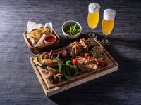 【ディナーBBQ】サンセットマリーナで手ぶらBBQディナー＆生ビール含む60種120分飲み放題(平日)