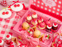 通常テーブル席🍒Cherry Afternoontea