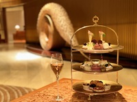 【Evening High Tea 5/1-6/30】 Bubbles & Bites with a Glass of Perrier Jouët