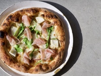 　【テイクアウト】燻製生ハム/根菜/ソースビアンコ