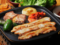 【4月限定・夜にサクッと90分！】コリアンBBQ　食べ飲み放題90分付（4,600円→4,000円）