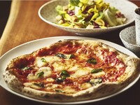 開放感抜群のテラスで楽しむ 前菜＋お好きなピザ1種＋デザート