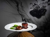 【5月13日から3日間限定】フォーシーズンズホテルホテル杭州 一つ星 "金沙庁" とのコラボレーションディナー