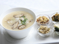 ■白身魚粥と薬膳スープセット　ランチ