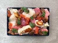 【週末限定】マグロと貝づくしの海鮮チラシ(小)