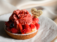 【溢れる感謝の気持ちを込めて】彩り膳 -優美-　＜予約制／選べるドリンク＋特別甘味＋マザーズケーキ「Flora（フローラ）」付き＞◎1日限定12食◎