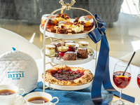 Chocolate Afternoon Tea (with seasonal drink) <Terrace seating>