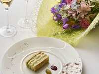 【母の日アニバーサリーセット】　＜ご一緒にコース料理もご注文下さい＞　