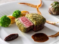 <Lunch "ETE" Course Option> Upgrade from domestic beef inner thigh to grilled Wagyu beef fillet! | 4,000 yen
