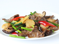 【平日オンライン予約限定】お勧めランチ　牛肉と芽ニンニク入りカキソース炒め（5月）