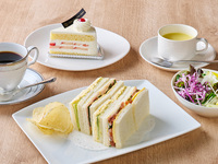 4/20～ミックスサンドウィッチセット＋ケーキ１つ＋コーヒー又は紅茶付き