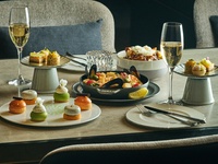 メロンと日本茶のハイティー "It's 5 O'clock Somewhere"