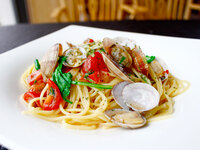 【ランチ】ハーフブッフェとセットがお得★　　　　　　　　　　　　　　　　　　＼スパゲティ　ボンゴレビアンコ／