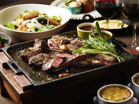 [Regular Price] T-bone Steak Sharing Course 11,000 yen per person