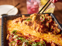 期間限定フェア【沼る!?チーズフェア】特製チーズタッカルビコース　濃厚＆旨辛なお料理をぜひ！！ お食事＋１ドリンク