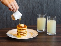 【休日】パンケーキSet