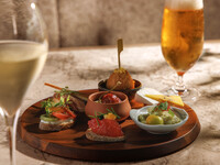 【Sip into Summer Aperitivo】Antipasto and Free-flow