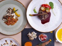 [5/18-6/14] Kitano Tenjin Exhibition ticket +「Higekiri」Special Ticket + Classic set