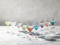 【平日だからお得プラン】もっと恋するいちごアフタヌーンティー+選べる推し活9色ドリンク＆カフェフリー+お土産付き(4月限定)