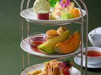 【10％OFFオンライン早割キャンペーン】メロンアフタヌーンティーセット