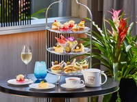 【13:00-17:00】6/1-8/31★スパークリングワイン1杯付き『トロピカルサマーアフタヌーンティーセット』HP限定10％OFF