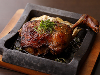 5月〜【料理のみ】名物ひな鶏の青唐山椒焼きや炭火焼鳥、鶏団子のみぞれ餡など全11品　4500円