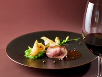 [Starting June 1st] Dinner C + Glass of sparkling wine for toasting