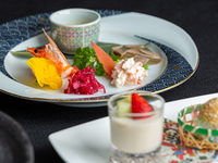 [All-you-can-eat 4 kinds of desserts] Special Girls' Lunch Plan