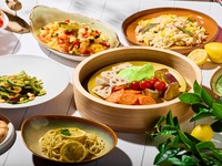[90-minute limit on weekends and holidays from June to August / Includes 1 drink] Summer Antipasto & Sweets Buffet