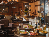 [Private Room Guaranteed] All-you-can-drink including sparkling wine, luxurious grilled meat & buffet plan + 2 hours of free-flowing drinks