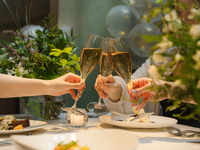 [Course Option] Champagne Free Flow