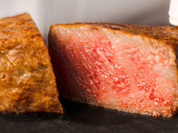 [飲み放題付き]【10周年記念 -10th Anniversary- 】限定コース 極上焼き食べ比べシャトーブリアン 無料記念日プレート変更可
