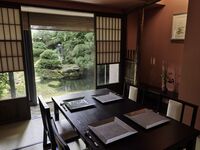 [Dinner] A carefully selected course featuring Hida sirloin steak, seasonal ingredients, and premium Gifu rice.