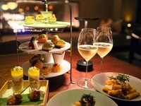 【Evening Promotion】 With Tochigi Strawberry Tasting! After Hours High Tea + Strawberry Cocktail