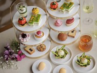 Weekday【French Early Summer Afternoon Tea】 with a glass of sparkling wine after 6:30pm