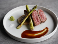 【国産A4黒毛和牛＆お祝いプレート付♪東京夜景と過ごす特別な記念日ディナー】ANNIVERSARY COURSE