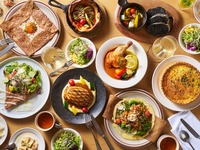 【公式】【Weekend special lunch】自慢のガレット含む7種から選べる季節のメインディッシュ~こだわりの前菜7種・サラダ・スープ・ソフトドリンクはビュッフェスタイルで~