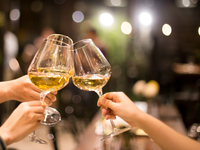 【Happy Hour】17:00／17:30限定　フリードリンク付ディナー