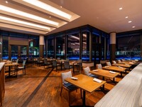 [Festival Minato Mirai - 24 août seulement] Bento spécial de l'hôtel et boissons offertes sur la terrasse extérieure du 1er étage | (À partir de 20 ans) 25 000 yens