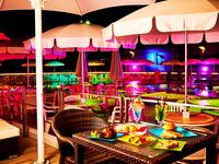 【New】プールサイド フード＆ビアセット  7月/9月  ナイトプール（入場料＋飲食クーポン￥2,000付）大人