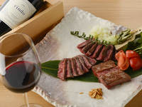 [Anniversary/Premium Anniversary] Luxurious 9-course meal including Wagyu beef platter and spiny lobster + dessert plate