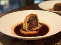 【5月~6月限定シーズナブルコース】季節のアミューズ / 前菜 / 有機野菜の温菜 / メイン料理 / 〆 / デザート