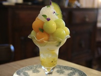 [平日昼]2F深緑のメロンパフェのお食事コース