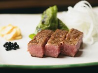 鮑の岩塩蒸しランチ　〈￥18,700‐〉5/28～ 