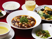 Weekdays only [Online Price] Chef's Lunch Set w/ 1Softdrink 4,500 yen