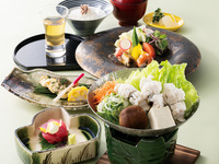 Six hotels in the Osaka Kita area are collaborating on a lunch event: "A Summer Flavor Tour" + dessert.