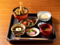 【Lunch】TENDON -YAKU- Steamed rice and tempura set