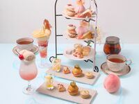 【日曜限定】桃を味わうハイティーコース