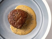 Group Menu【Dinner Course – 4 dishes】One Starter · Two Main Courses · Dessert 