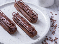 Chocolate - Single Éclair